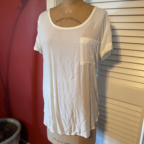 GAP | semi sheer white pullover short sleeve high low pocket blouse S - Picture 3 of 8